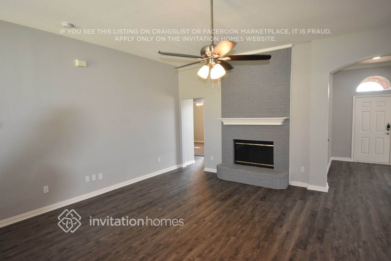 Building Photo - 1249 Old Oak Dr