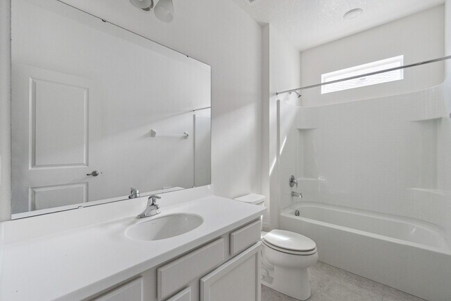 Building Photo - 4483 Monado Dr