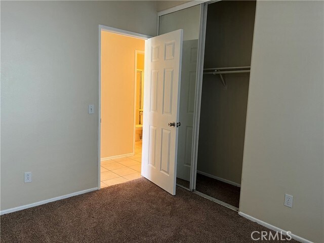 Building Photo - 963 Trovita Dr