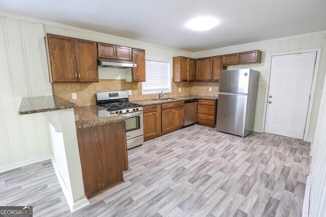 Building Photo - 2416 Timber Ridge Ct