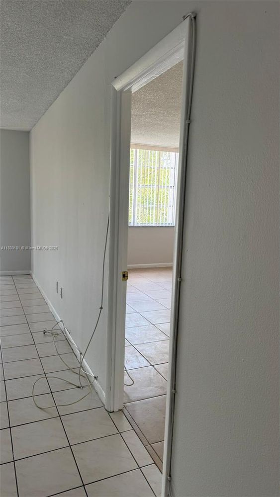 Building Photo - 484 NW 165th St