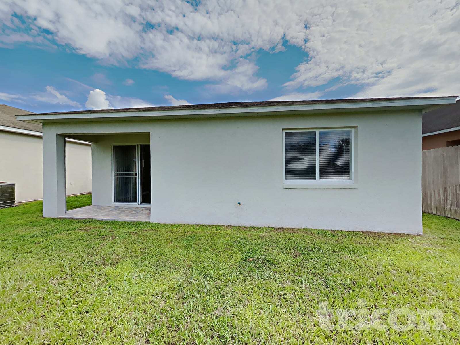 Building Photo - 533 Scarlet Maple Ct