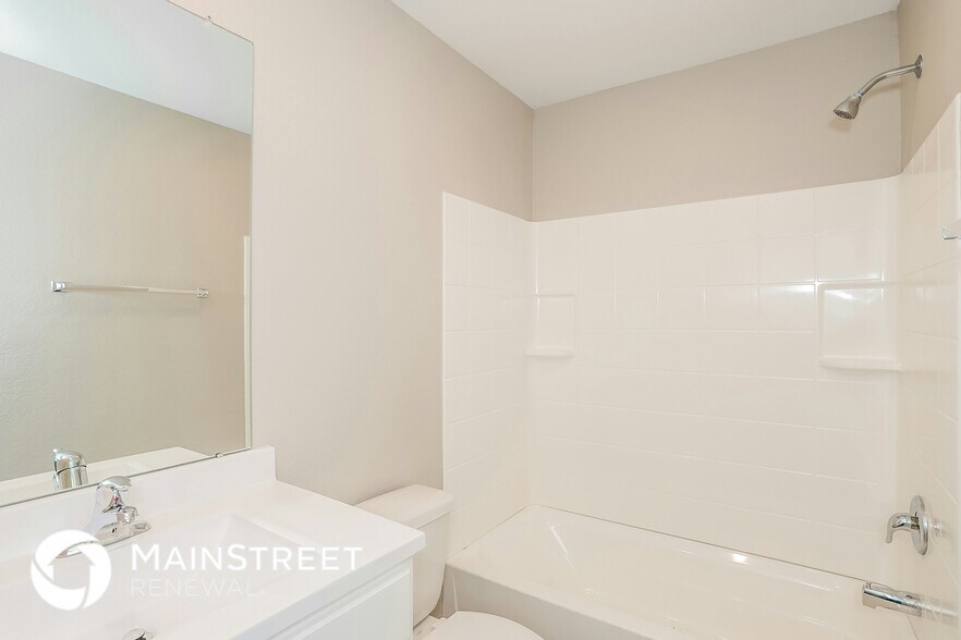 Building Photo - 26123 Hals Dr