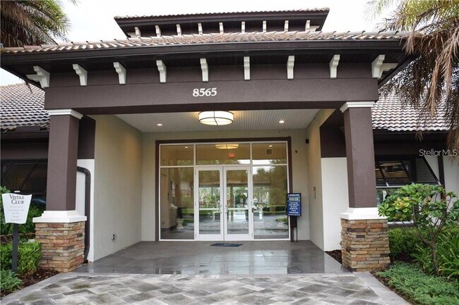 Building Photo - 1211 Payne Stewart Dr