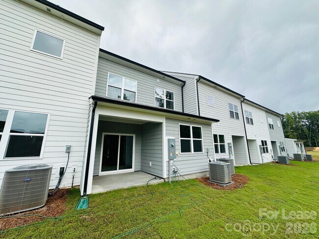 Building Photo - 3219 Finchborough Ct