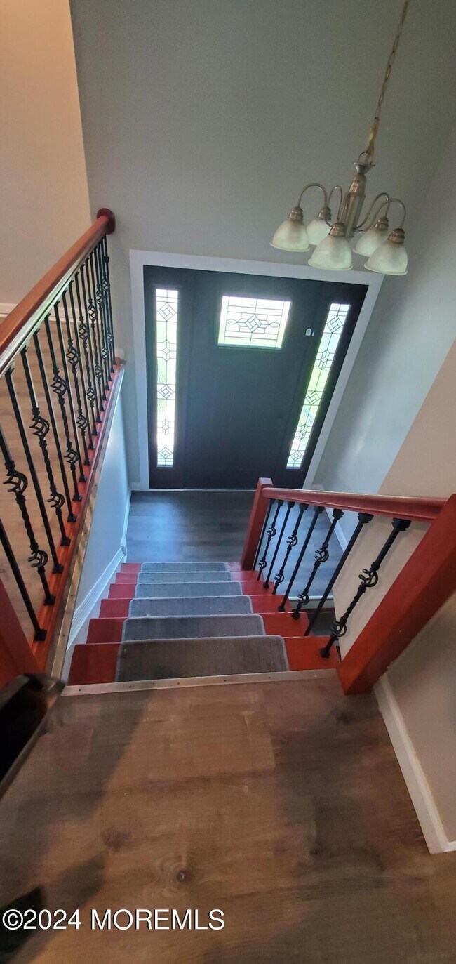 Building Photo - 1620 Union Ave