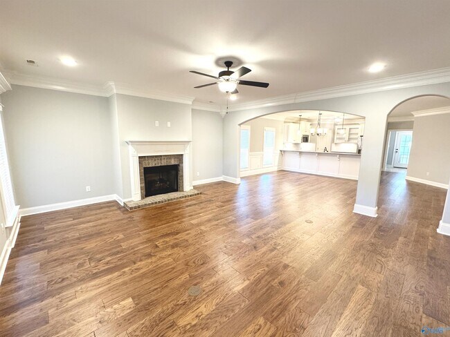 Building Photo - 118 Waxwing St