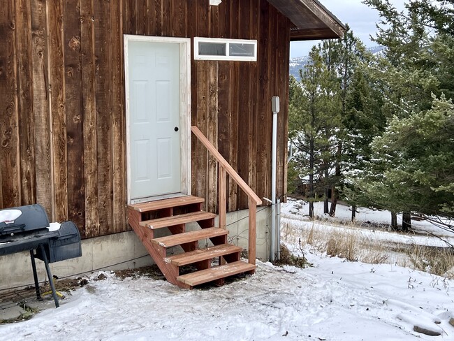 Back stairs to BBQ, garden area - 1150 Hidden Ranch Rd