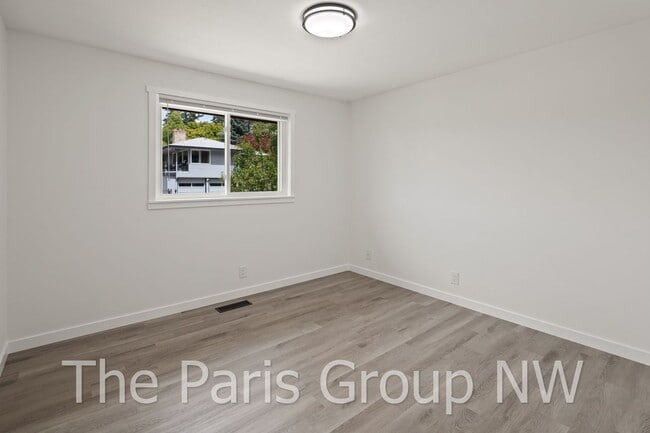 Building Photo - Lovely 2025 Remodeled Shoreline 4BR in Ric...
