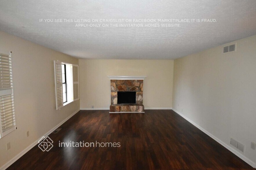 Building Photo - 4091 Oak Stone Dr