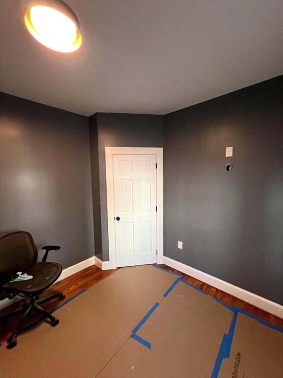 Building Photo - 106 Draper St