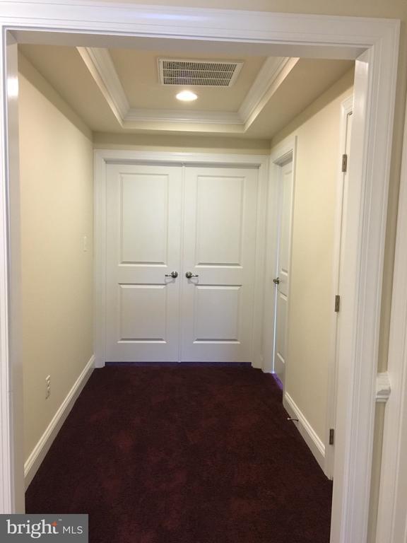 Building Photo - 315 Quarry Point Rd