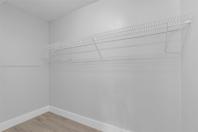 Building Photo - 9075 SW 48th Terrace