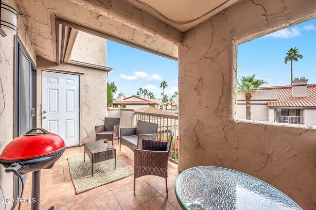 Building Photo - 9115 E Purdue Ave