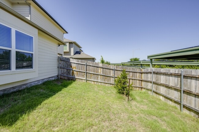 Building Photo - 9706 Whisper Willow Blvd