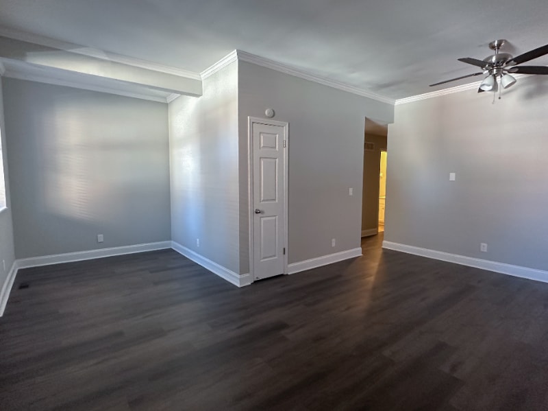 Building Photo - 5157 Waterman Blvd