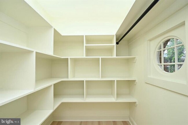 Building Photo - 4702 Forestdale Dr