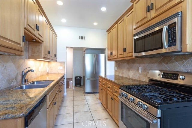 Building Photo - 958 Palo Verde Ave