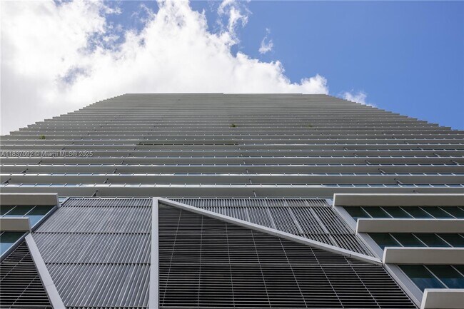 Building Photo - 79 SW 12th St