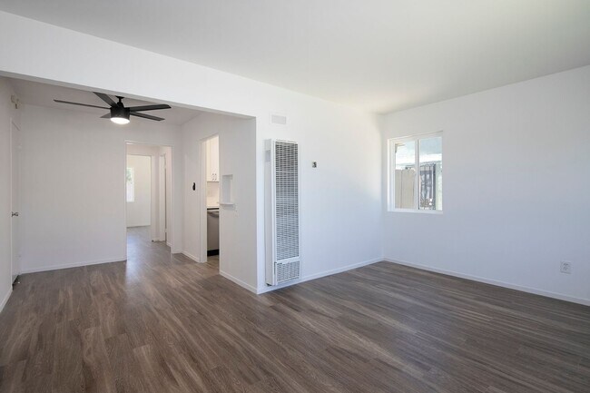 Building Photo - *OPEN HOUSE: 6/14 10AM-12:30PM*  Charming ...