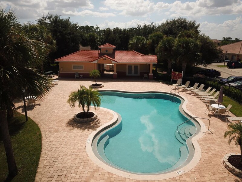 Building Photo - 2208 Mystic Ring Loop