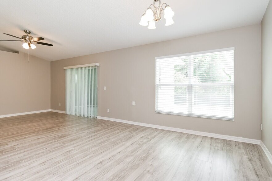 Building Photo - 5140 Heatherstone Ct