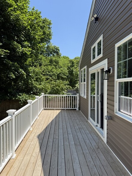 large private deck - 18 Montello St