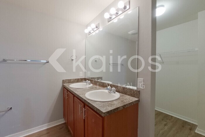 Building Photo - 3408 15th St SW