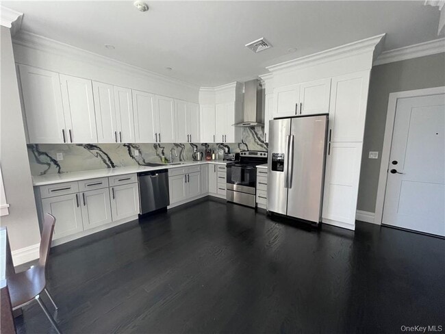 Building Photo - 308 Battle Ave