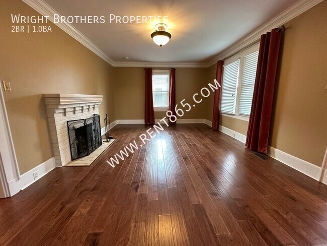 Building Photo - 2525 Bernhurst Dr