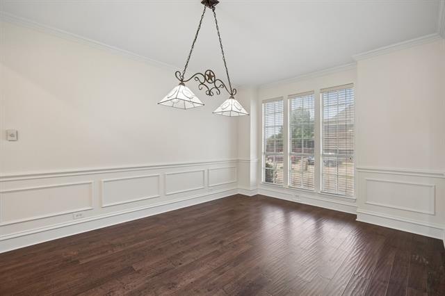 Building Photo - 1608 Wagon Wheel Dr