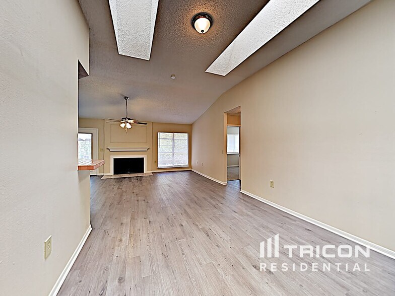 Building Photo - 10235 Flatland Trail