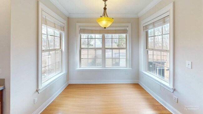 Building Photo - 9316 Shingle Oak Dr