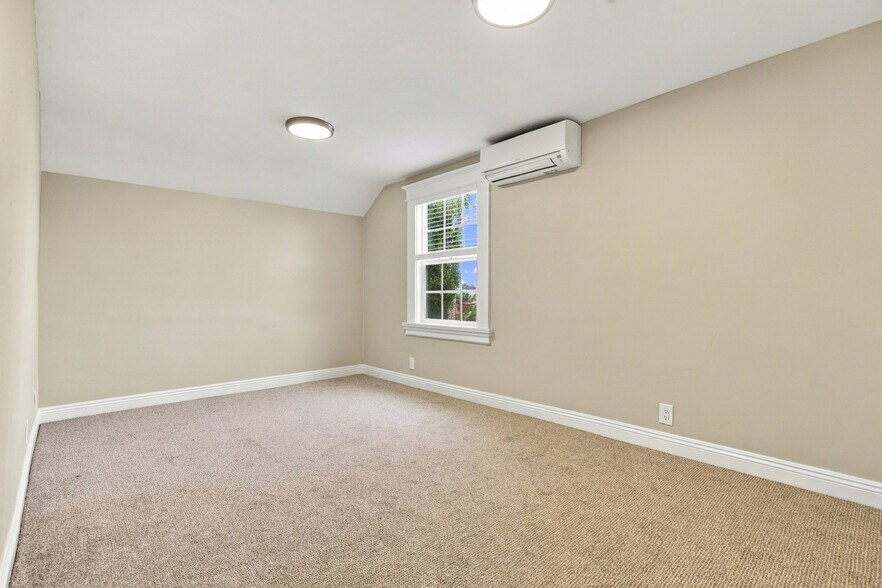 Bedroom 1 - 4720 Del Monte Ave