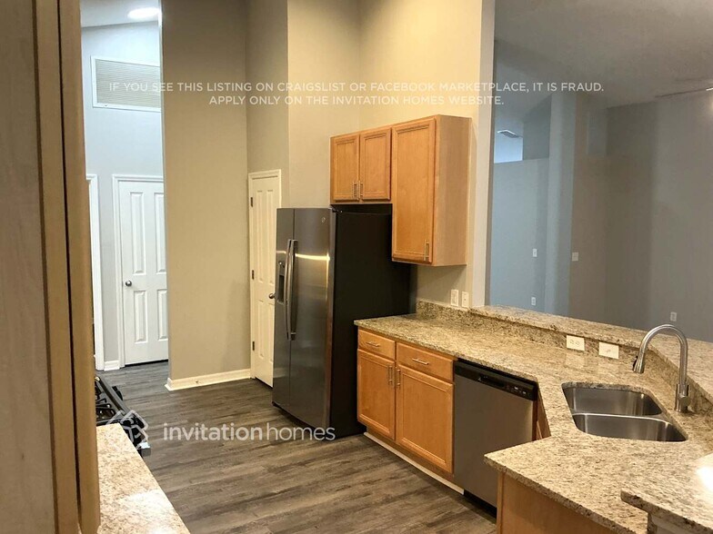 Building Photo - 1428 Tawnyberry Ct