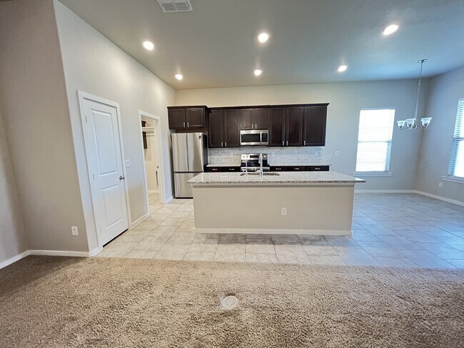 Building Photo - 2339 143rd St