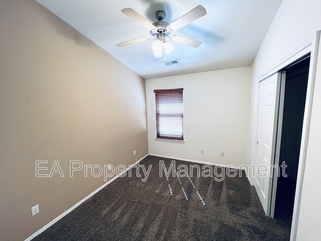 Building Photo - 4616 Stafford Pl NW