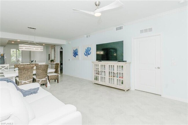 Building Photo - 6058 National Blvd