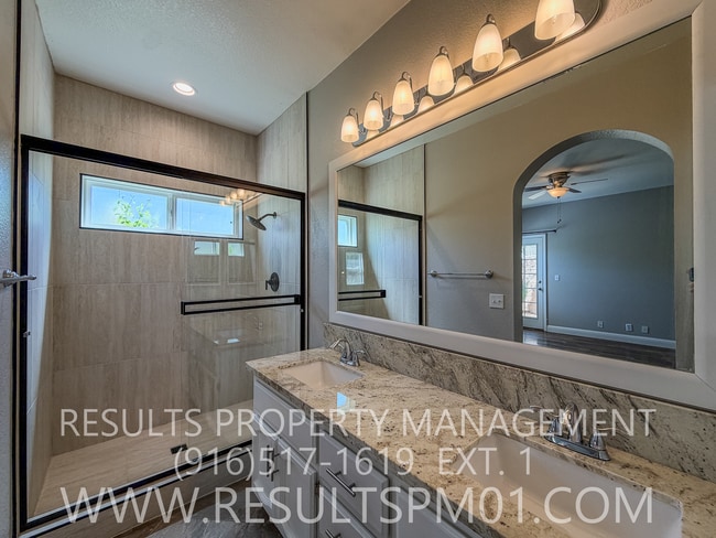 Building Photo - Beautifully updated 3 Bedroom Rocklin home.