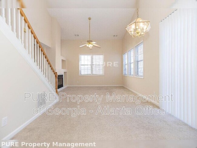 Building Photo - 624 Bedford Ct