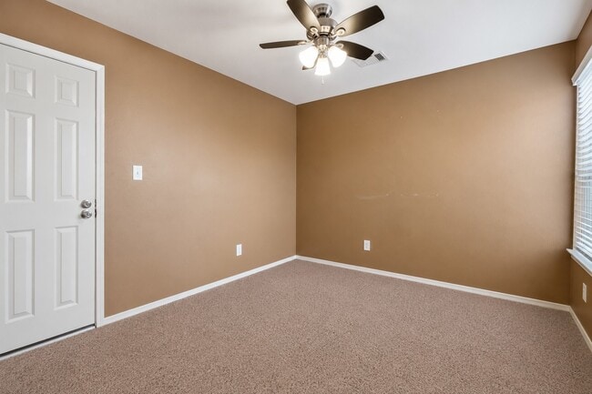 Building Photo - 18723 Cypress Loch Dr