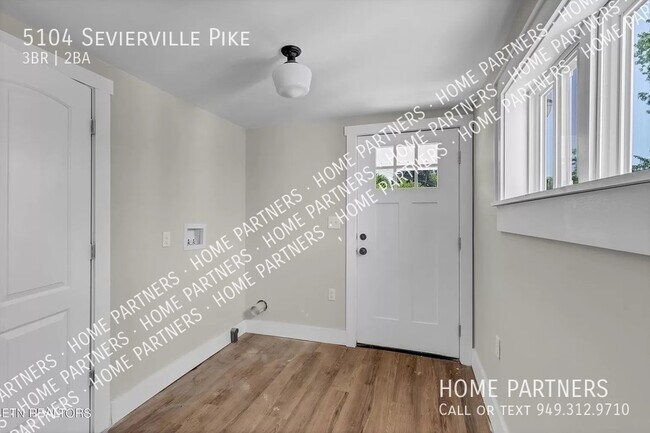Building Photo - Rent to Own Renovated Home with $11,000 Do...