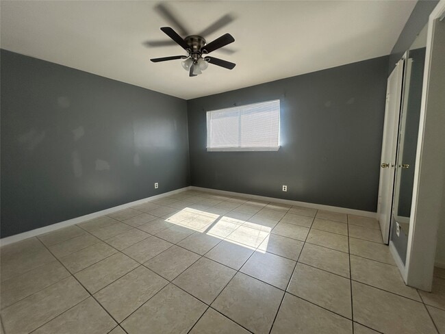 Building Photo - 6702 Biggs Ct