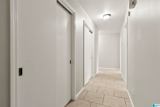Building Photo - 243 Cedar Crest