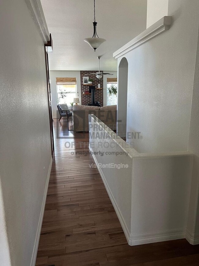 Building Photo - 2262 Muir Ln