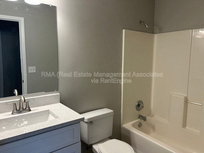 Building Photo - 82 Crystal Brook