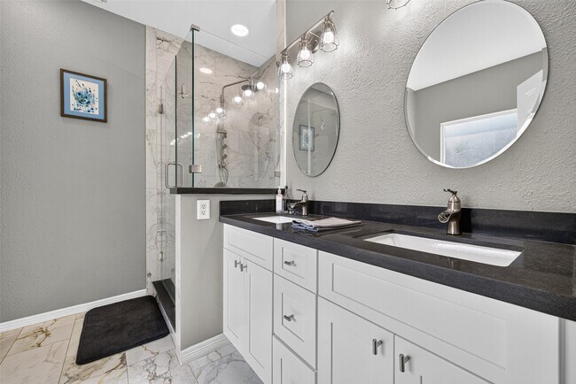 Building Photo - 21310 Sweet Grass Ln