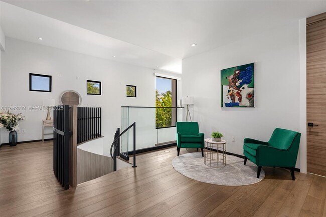 Building Photo - 3734 Chase Ave