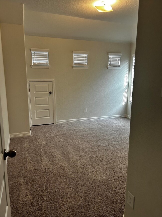 Building Photo - 5336 Latigo Ct