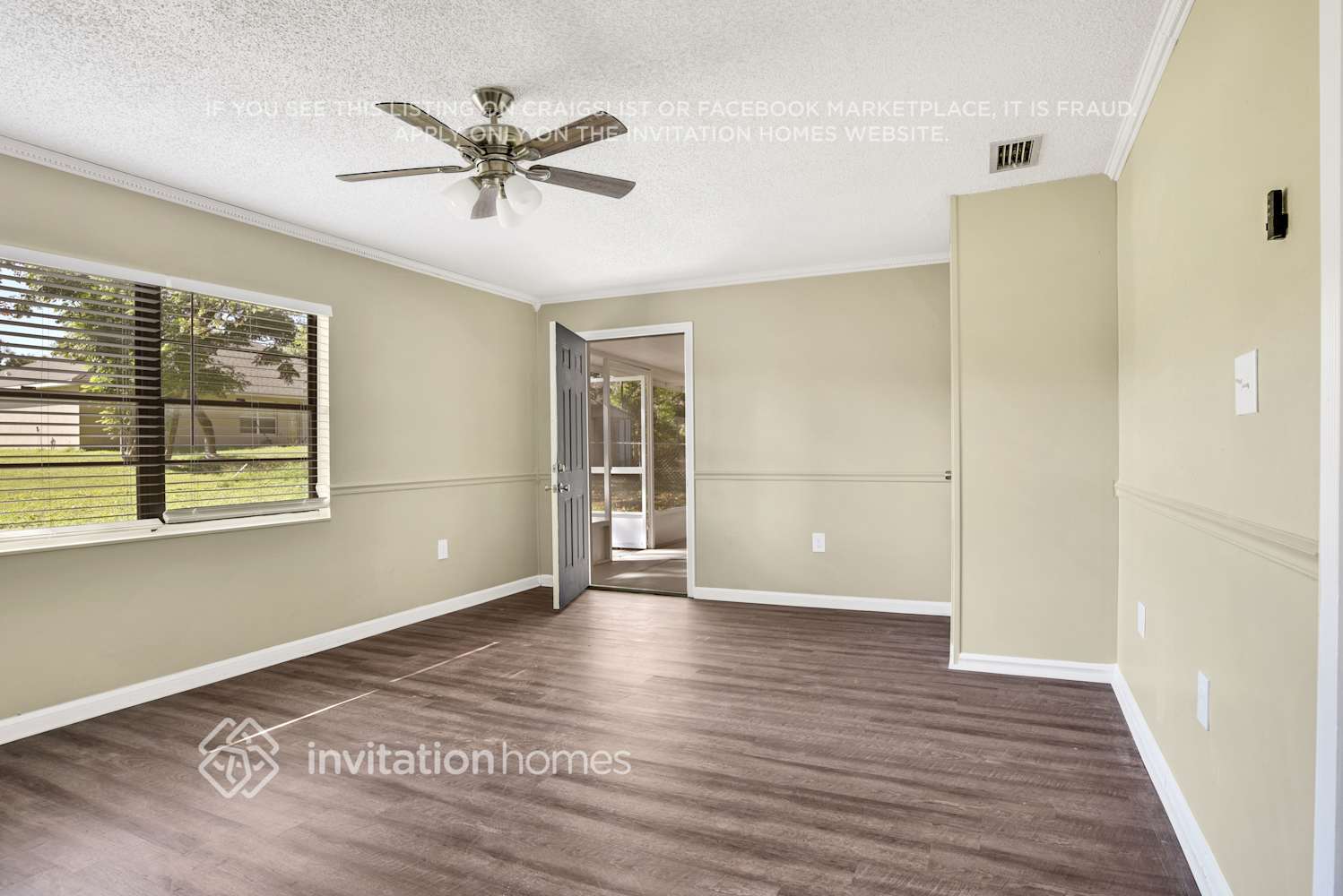 Building Photo - 6903 Fern Cir